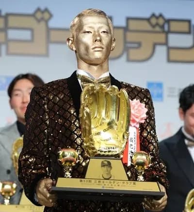 辰己「結構打てます。守備上手いです。若いです。盗塁成功率100%です。ユーモアあります。おもしれー女が妻です」