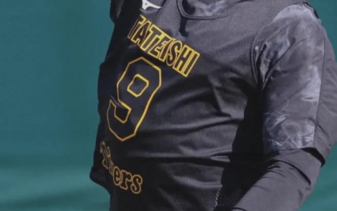 立石正広って肩強いの？強いならレフトもありじゃね？