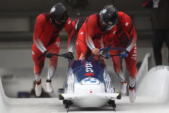 【悲報】ボブスレー日本代表、そもそもめちゃくちゃ弱い