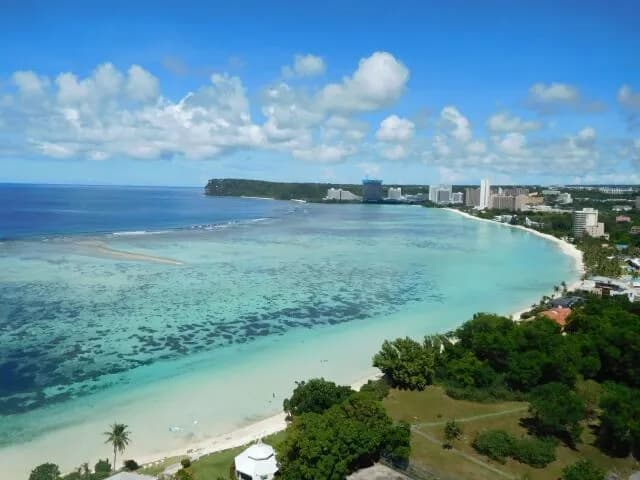 ワイジ「グアム」と「ハワイ」の違いが分からず咽び泣く