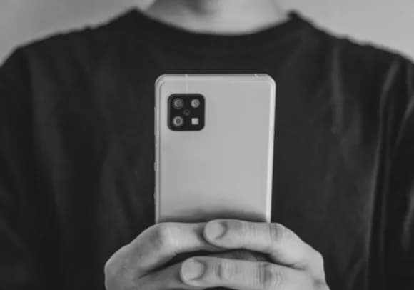 【悲報】教育委員会、遂にキレた！『イジメ動画をSNSにアップロードする前に我々にまずは相談！』