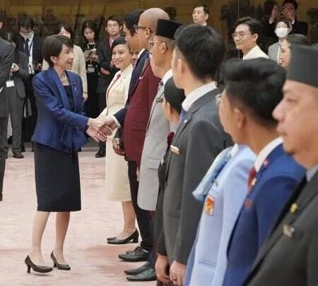 【悲報】高市首相「解散」と言い間違え