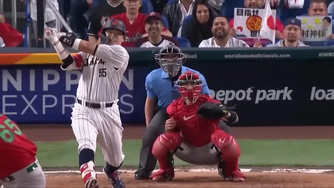 【朗報】村上宗隆さん、日本人ホームランバッター史上初の全盛期を迎える年齢でのメジャー挑戦だった