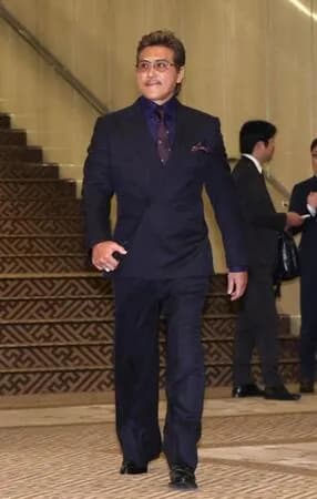 新庄、12球団監督会議で「今ボール飛ばなくねぇ？僕の頃は飛び過ぎた。何で中間ぐらいにできないの？」