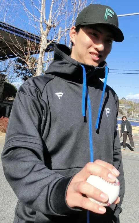 日本ハム・達　新球開発に着手？「意外といいかもしれない」“４本指スライダー”試投