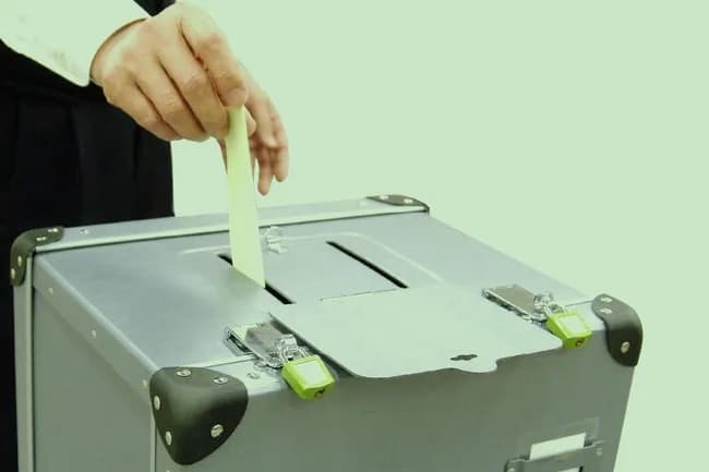 【悲報】解散総選挙、物価高のせいで850億円に値上がりしていた…高市早苗さんに中止の判断迫られる