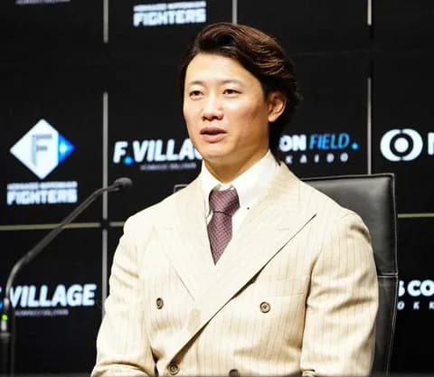 西川遙輝　日本ハムドラフト1、2位コンビの斎藤佑樹氏と“同期会”「全部クビになってるの？」