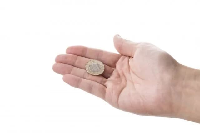 お前ら「ご利益いっぱい欲しいから賽銭は500円玉にするぞw」←これNGだったwwwwwww