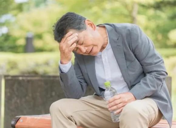 【悲報】老後の資産形成問題、「年金貰っても働く」が最適解だったｗｗｗｗｗｗｗｗｗｗｗ