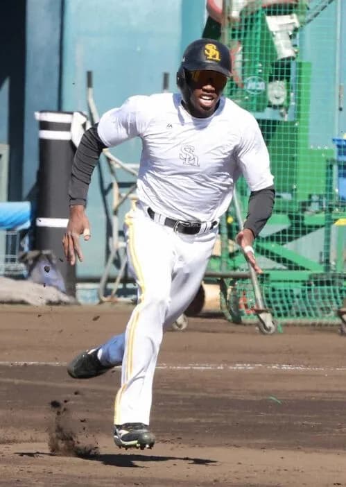 小久保「イヒネ(2022年ドラ1)には悪いけどショート、サードでスタメンで使う可能性はほぼゼロ」