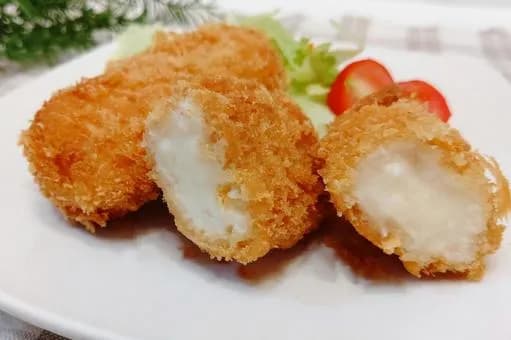 【悲報】拷問官「カニクリームコロッケで飯を食え」