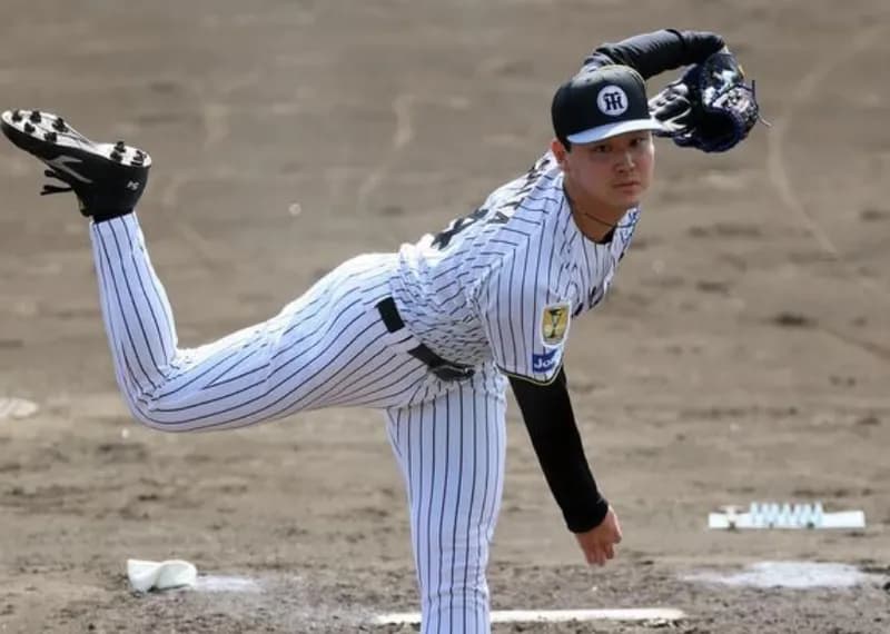阪神・木下里都、シート打撃で2奪三振にファン「速球がヤバすぎる」