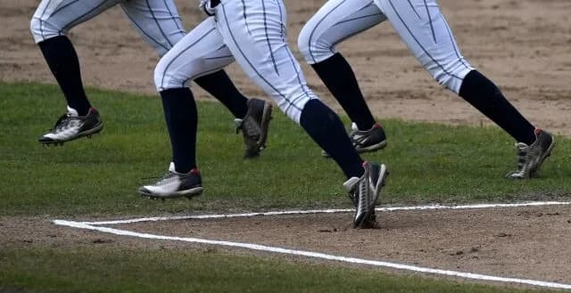 野球ってとにかく身体鍛えまくって筋肉つけまくるのが正解なのでは？