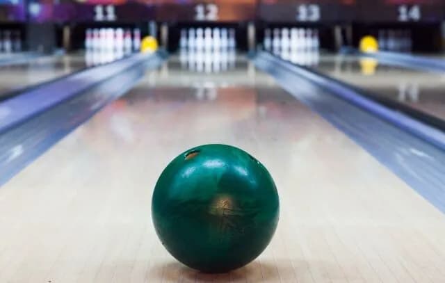 ボーリング←プロ競技が盛り上がらない理由