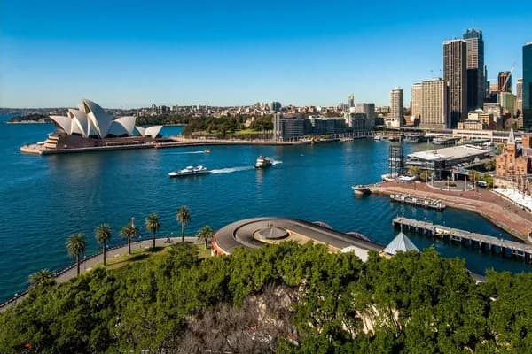 プロ野球のキャンプって日本と気温が真逆のオーストラリアでやればいいじゃん