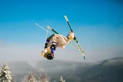 【悲報】スキージャンプ男子、ムスコ増大注射で不正行為ｗｗｗｗｗｗｗｗｗｗｗｗ