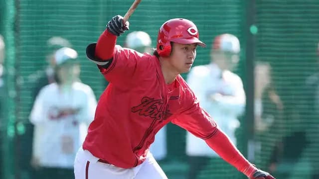 カープ育成ドラ1小林結太、初シート打撃で猛打賞！床田スズケン玉村から3打数3安打！！