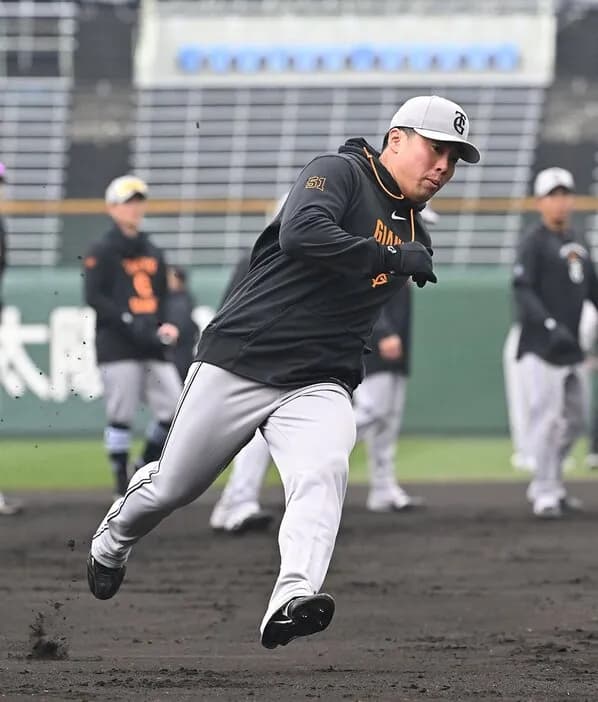 【巨人】浅野翔吾 リタイアで開幕「正直厳しい」　復活は早くて５月