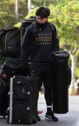 【阪神】立石正広が初めて“１軍”宜野座組に合流　藤川監督は「座学として学んで」連係目的強調