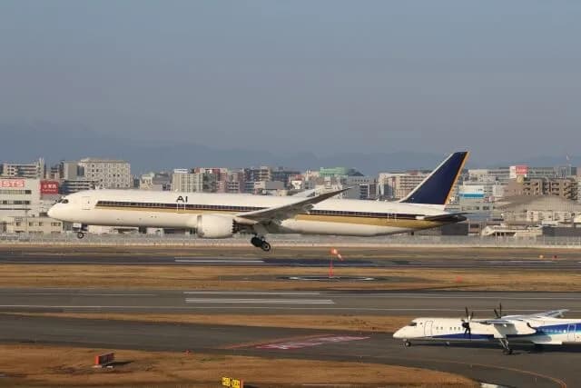 【悲報】福岡空港の近さ、東京で表現したらガチでヤバい