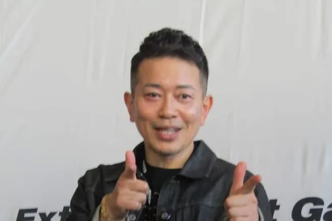 反省した宮迫「ちゃんと犯罪犯した人はTV復帰してるのになんで俺は復帰できないんやろ」