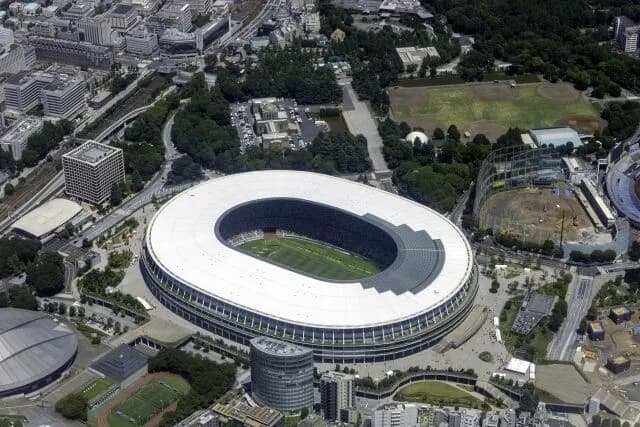 「選手の強化費よりも設備にお金を使った方がいい」←スポーツやったことある？