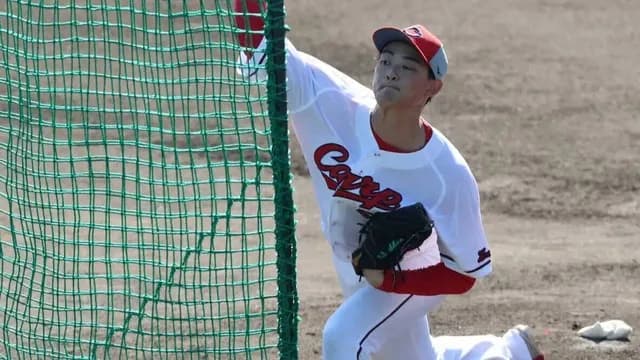 カープ岡本の期待値が急上昇中！小園のバットを粉砕するキレを見せる