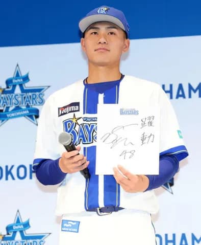 DeNA相川監督が絶賛「野手の中で一番」ドラ５・成瀬、11日の中日戦にも参加決定