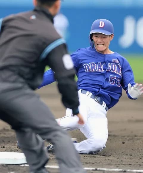 【動画】中日の大卒ルーキーコンビが躍動！6位・花田がツーベース→直後に5位・新保がタイムリースリーベース！