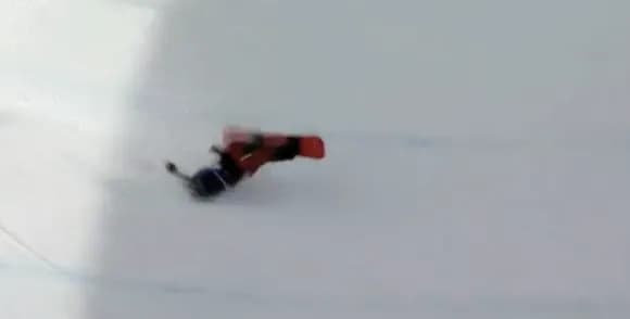 【悲報】女子スノーボードハーフパイプ、コケまくるｗｗｗｗｗｗｗｗｗ