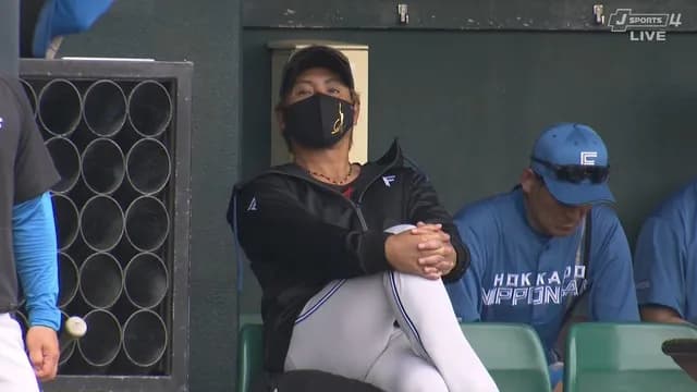 新庄監督、楽天キャンプ地のスピードガンに改善要求「プロ野球ですよ、ここは」