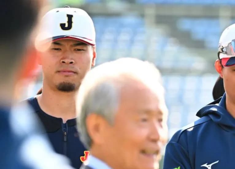 榊原を見つめる森下翔太の表情wwwwwwwwwww