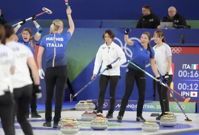 カーリング女子（1勝6敗・最下位）吉村は涙「金メダルを目標にしていたのに思い通りにならなかった」