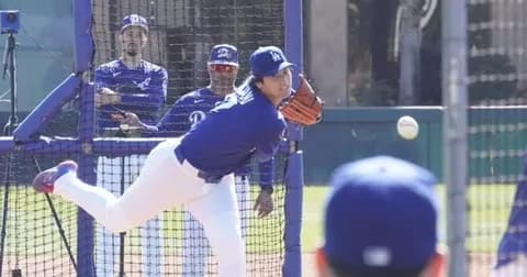 大谷翔平、初ライブBPで最速158キロ、2K　全球種とも精度高く…朗希も熱視線