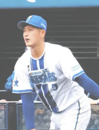 DeNA正捕手狙う松尾汐恩が攻守で躍動　今季の対外試合は打率５割、相川監督も「本当に質の高いプレー」と評価