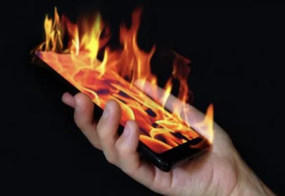 【急募】叩くと信者が一瞬でシュバってくるものと言えば？ｗｗｗｗｗｗ