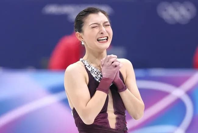 坂本花織が涙の銀メダル！中井亜美が銅、日本フィギュア界最年少メダル　米国アリサ・リウが金【ミラノオリンピック】