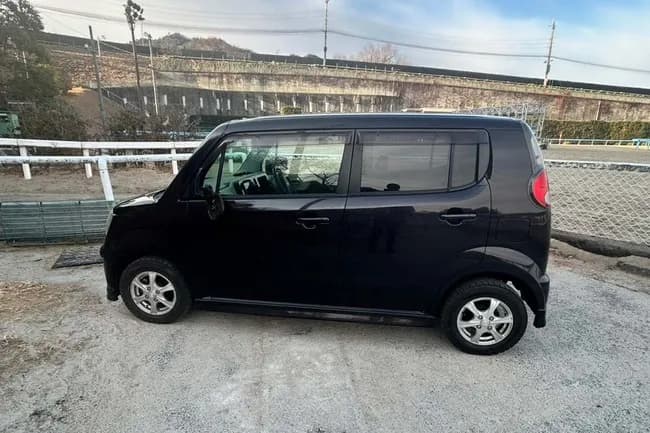 【悲報】女さん、自分の会社が分からなくなり栗東トレセンを爆走ＷＷＷＷＷＷＷＷＷＷＷＷＷＷＷＷＷ