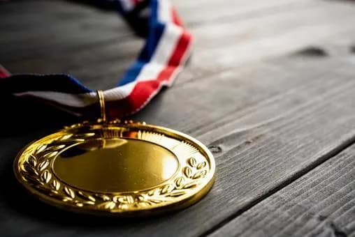 【悲報】日本人「金メダル以外興味ない」←これｗｗｗｗｗｗｗｗｗｗｗｗｗｗｗｗ