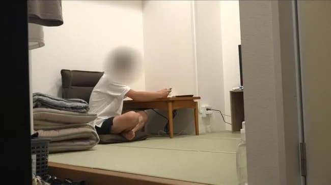 【悲報】若者の貧困、ネットカフェやカラオケを寝床にするホームレス急増wwwww