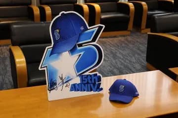 『横浜DeNAベイスターズ 15th ANNIVERSARY』　球団発祥の地・下関市の学童野球チームに「15th MEMORIAL CAP」をプレゼント！