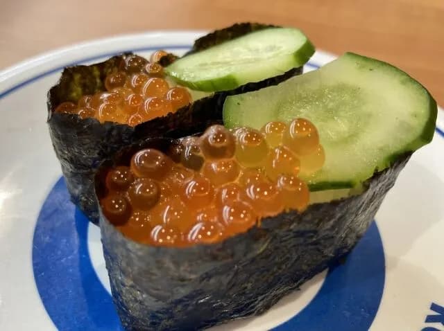 回転寿司で一種類だけ何皿食べても無料になるなら何にする？