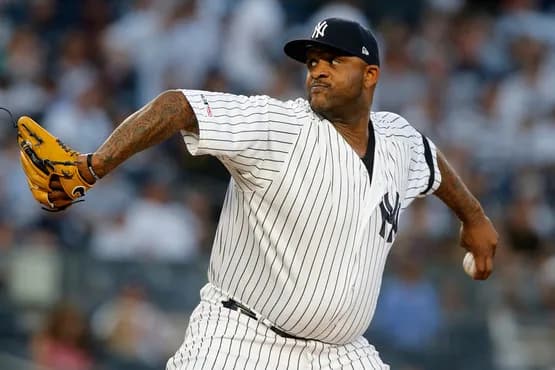 ヤンキースの永久欠番 １、２、３、４、５、６、７、８、９、10、15、16、20、21、23、32、37、42、44、46、49、51、52