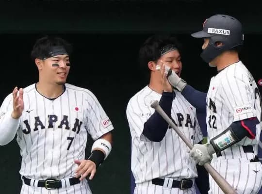 ここまでWBC4試合、佐藤輝、森下、坂本が全員HR打点ありの大活躍