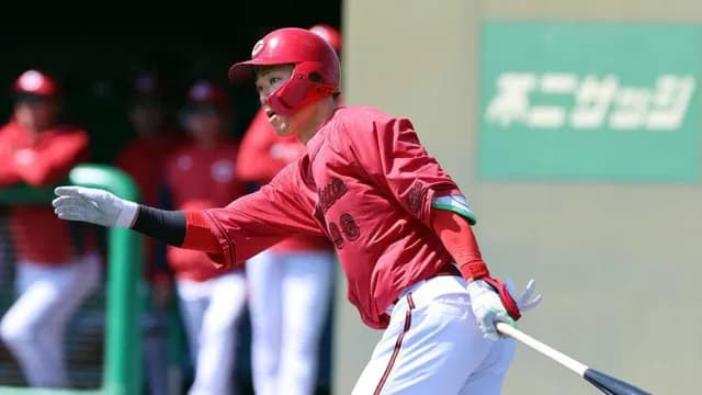 カープ中村奨成『進化の右打ち』で先制タイムリー！開幕スタメンへ猛アピール！！