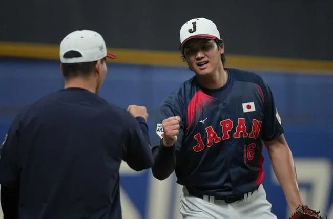 天皇陛下がWBC日豪戦を観戦、天覧試合は60年ぶり