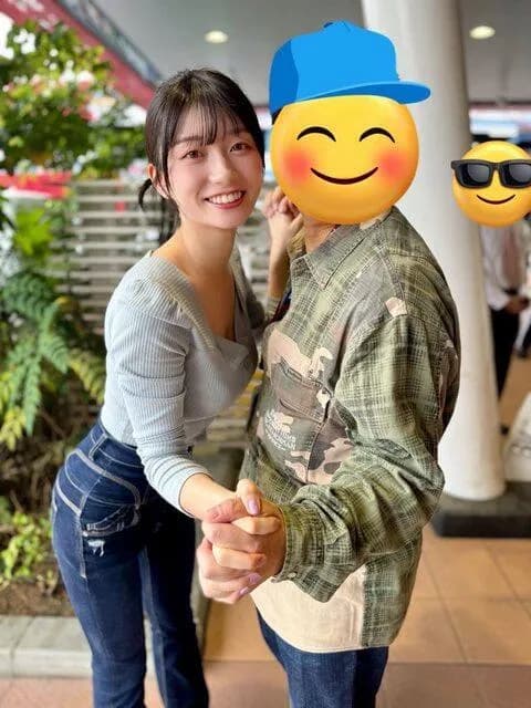 【画像】パチンコ店、人気女優を呼んで無料ツーショット会開催 ←これ誰得なんやｗｗｗｗｗｗ