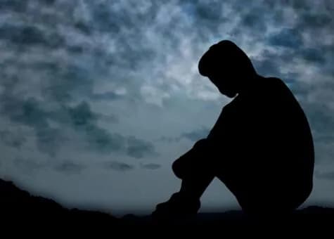 【急募】お前らって鬱になった時どうしてる？ｗｗｗｗｗｗｗｗｗｗｗｗｗｗｗｗ