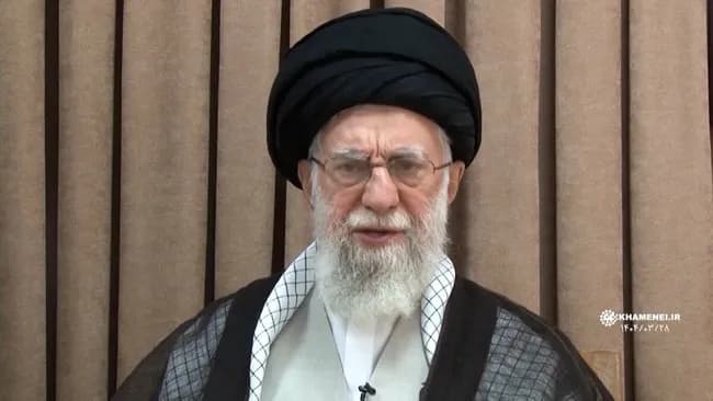 【悲報】アメリカ、ハメネイの子や孫も殺害・・・・・