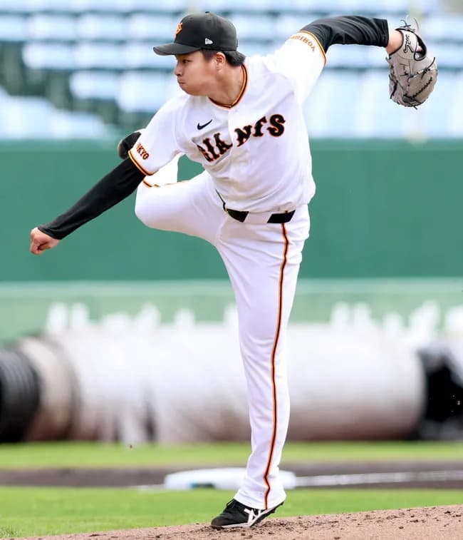 巨人ドラフト2位田和廉、1回を2安打2奪三振でオーストラリア打線をピシャリ